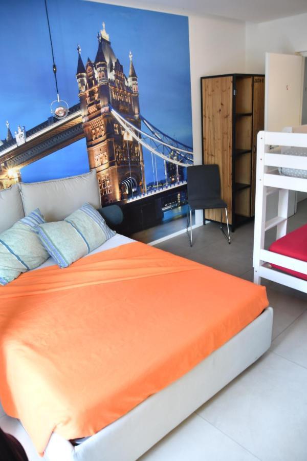 Apartamento Smile Accomodation Winter Time Aosta Exterior foto